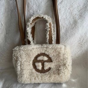 Telfarxugg small shearling crossbody